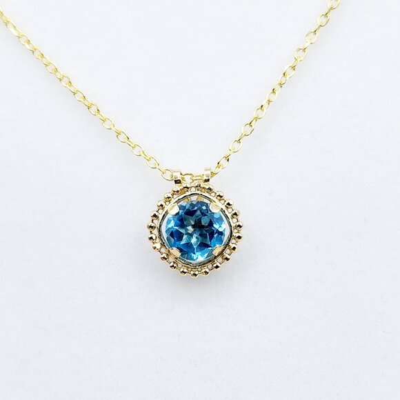 10K Yellow Gold Genuine Blue Topaz 6x6mm (0.75ct) Pendant - Picture 1 of 5